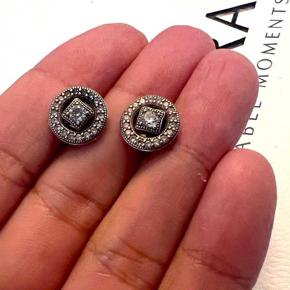 BLACK FRIDAY! PANDORA Single Halo 2 pieces Earrings - S925